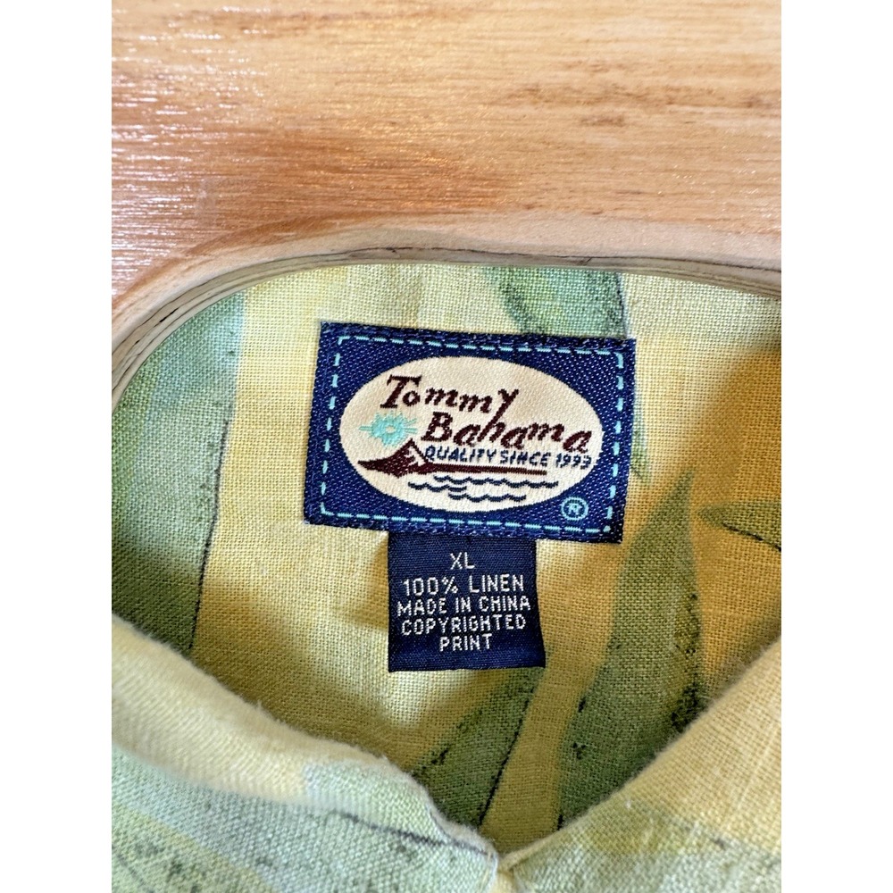 Tommy Bahama XL Button Up S/S Hawaiian Shirt 100% Linen Yellow Birds of Paradise - Picture 4 of 5
